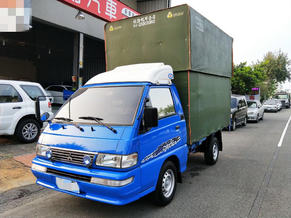 2012年 中華 得利卡 2400CC